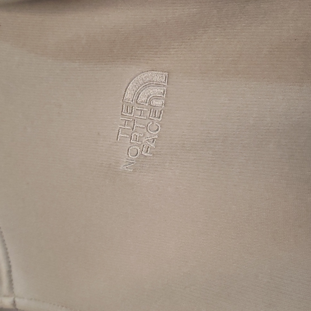 Light gray, North Face